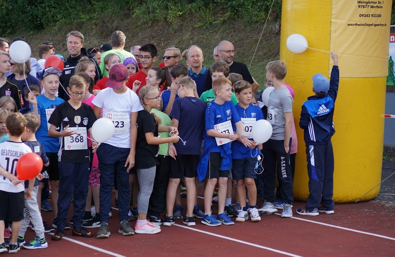 Bild vom 11. Benefizlauf im Jahr 2019. Dies ist das 11. Bild.